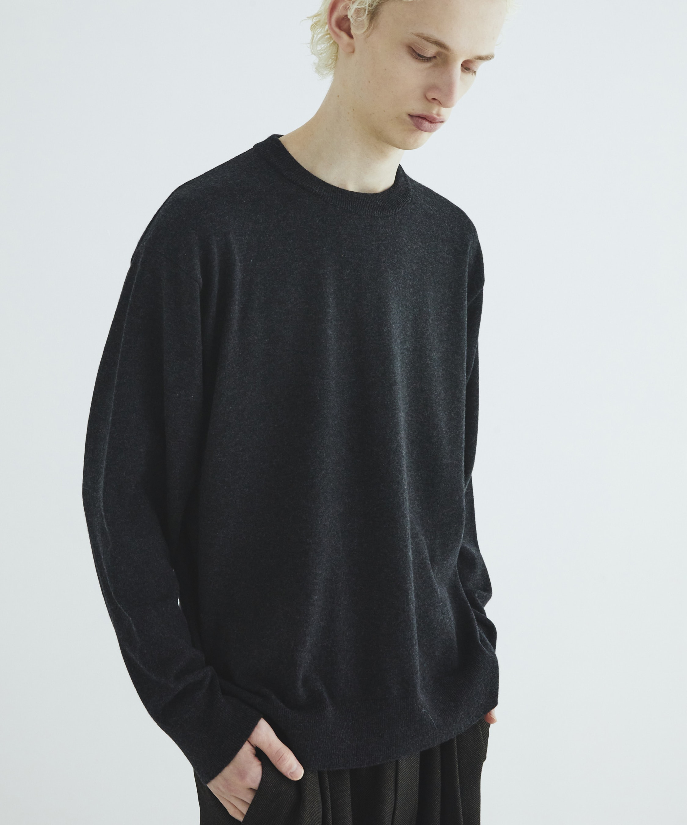 完売】Ultra fine wool ニットプルオーバー(1 BLACK): : メンズ｜CITY