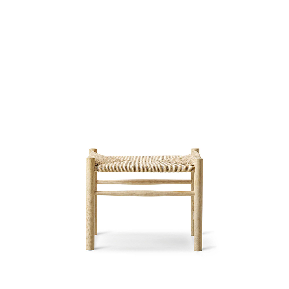 WEGNER J16 STOOL｜フレデリシア｜コンフォートQ｜阪急百貨店の