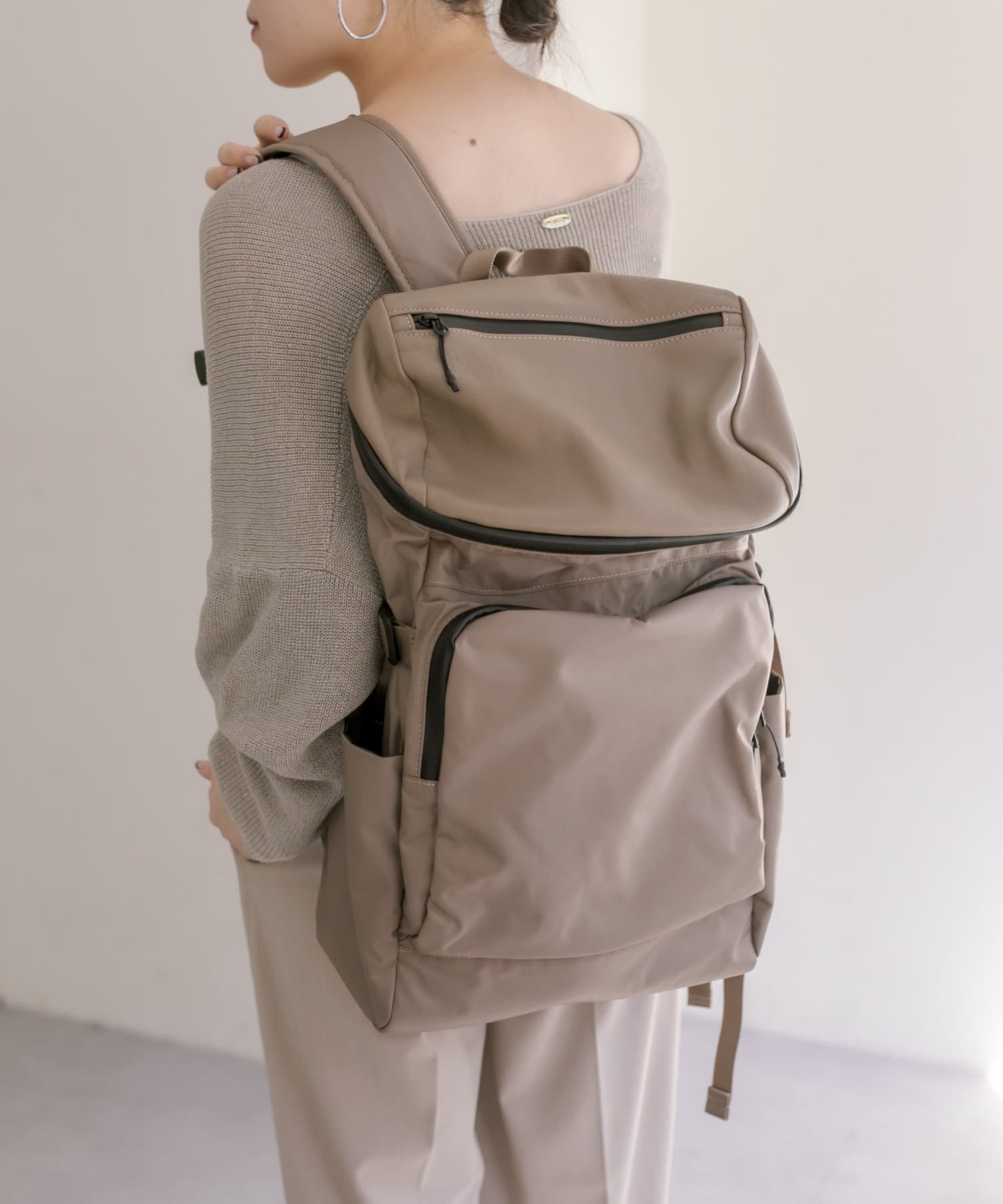 BURLAP OUTFITTER×ear】撥水レザーフラップジップリュック | ear