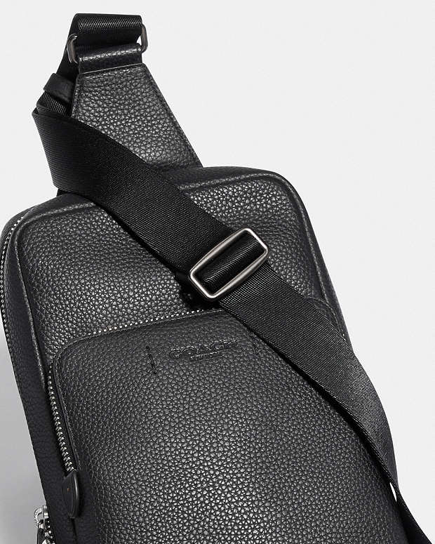 COACH® LV | Gotham Pack