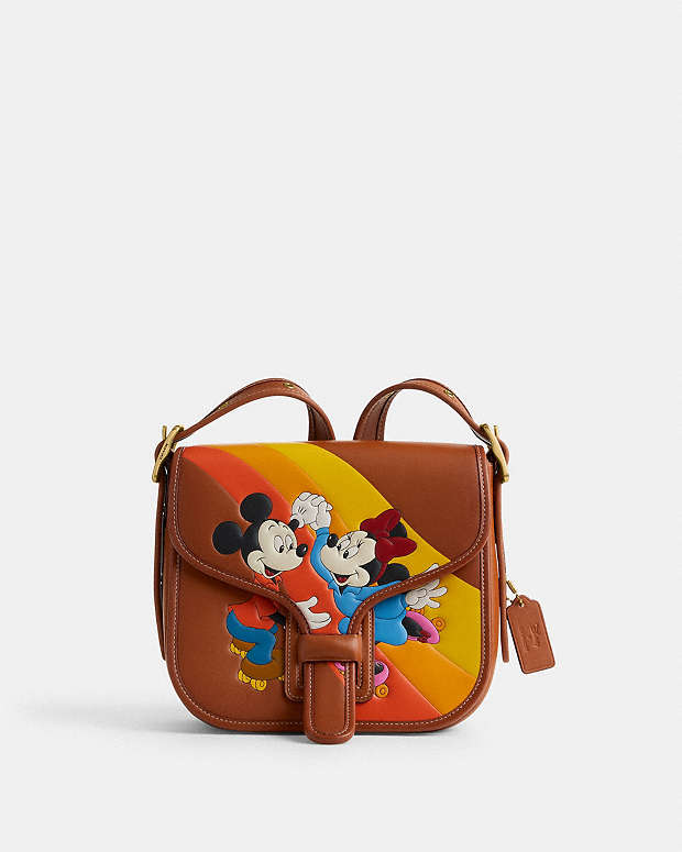 公式】COACH – コーチ | 【DISNEY X COACH 】クーリエ バッグ