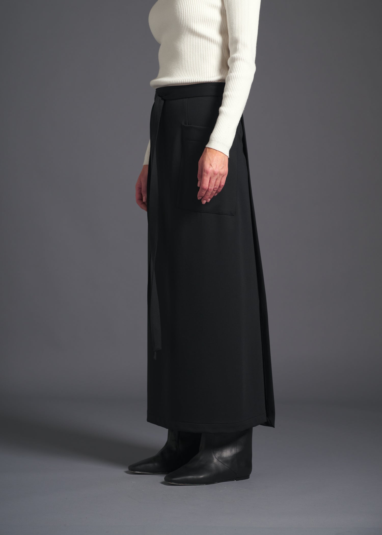 Miranda Wrap Skirt, Long Wrap Skirt, Black, Made in Japan