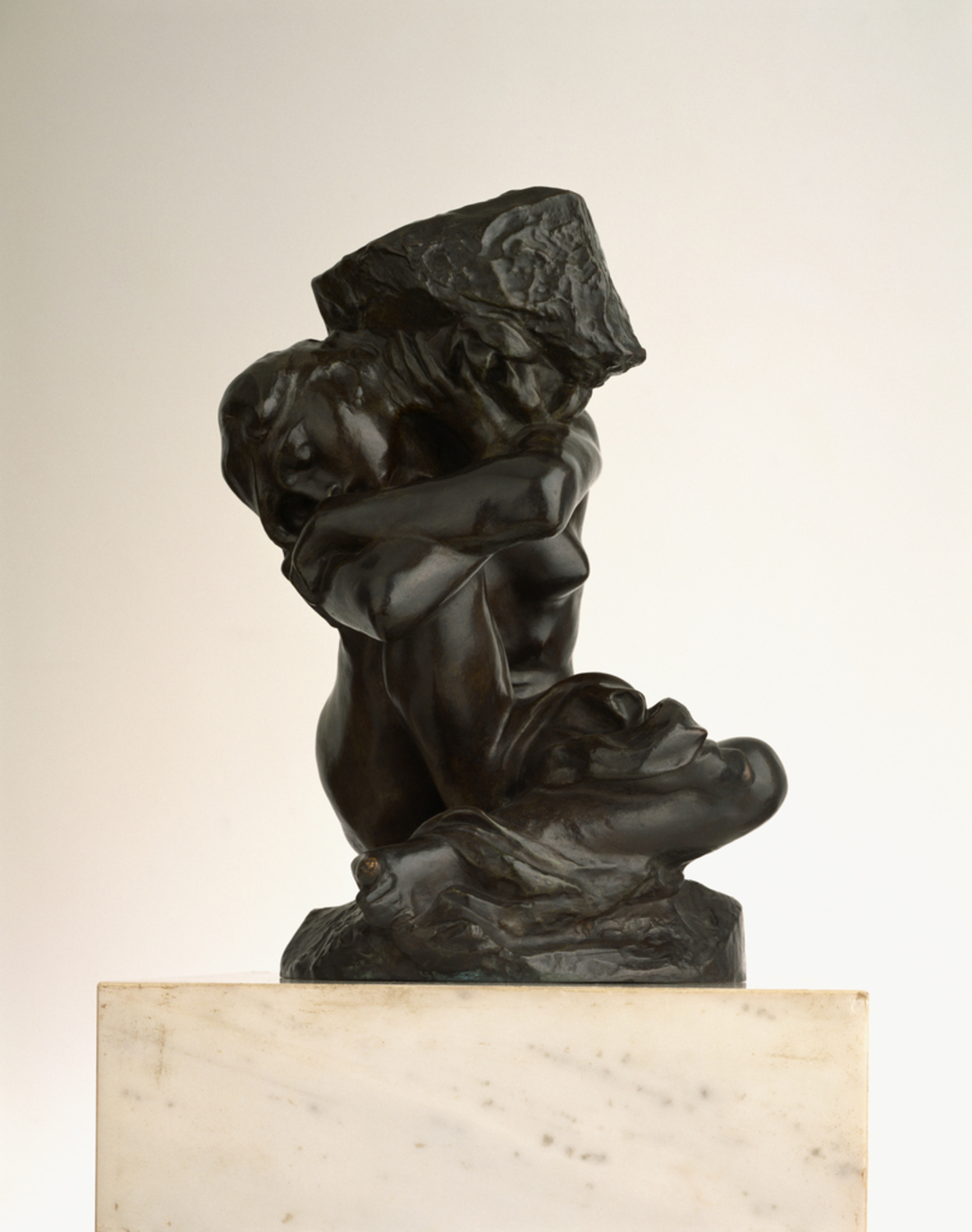 石を負うカリアティード|オーギュスト・ロダン |所蔵作品検索｜国立