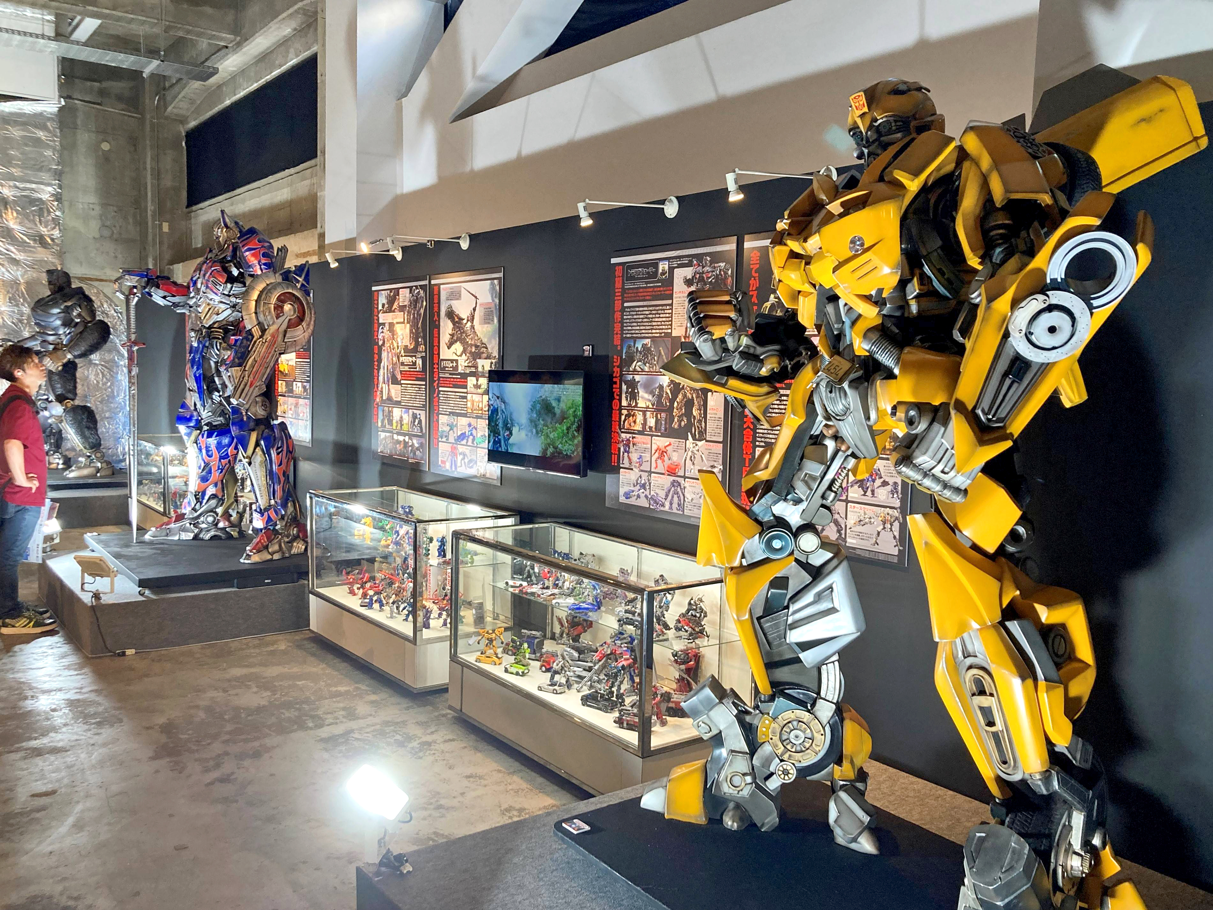 変形ロボット玩具「トランスフォーマー」40周年で展覧会 13日開幕