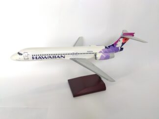 B717-200 – 航空機モデル専門店 クロスウイング