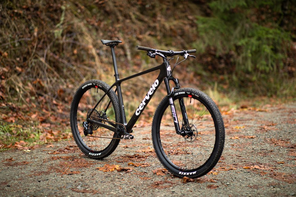 Review: Cervélo ZHT-5 - Canadian Cycling Magazine