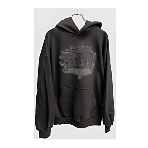 平本蓮が着用している「パーカー」のアイテム紹介