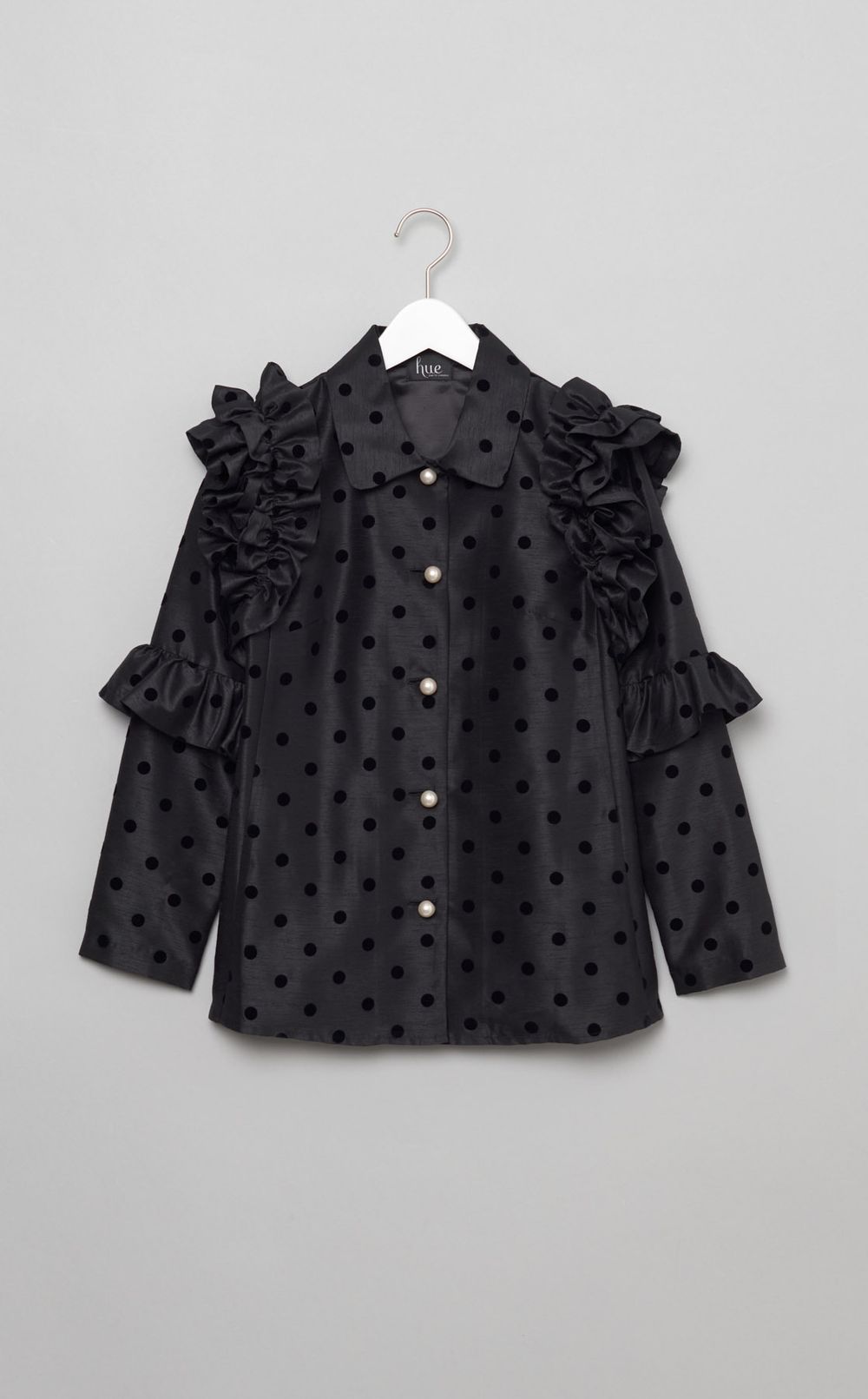 hue DAY TO EVENING｜フリルスリーブパールドットプラウス