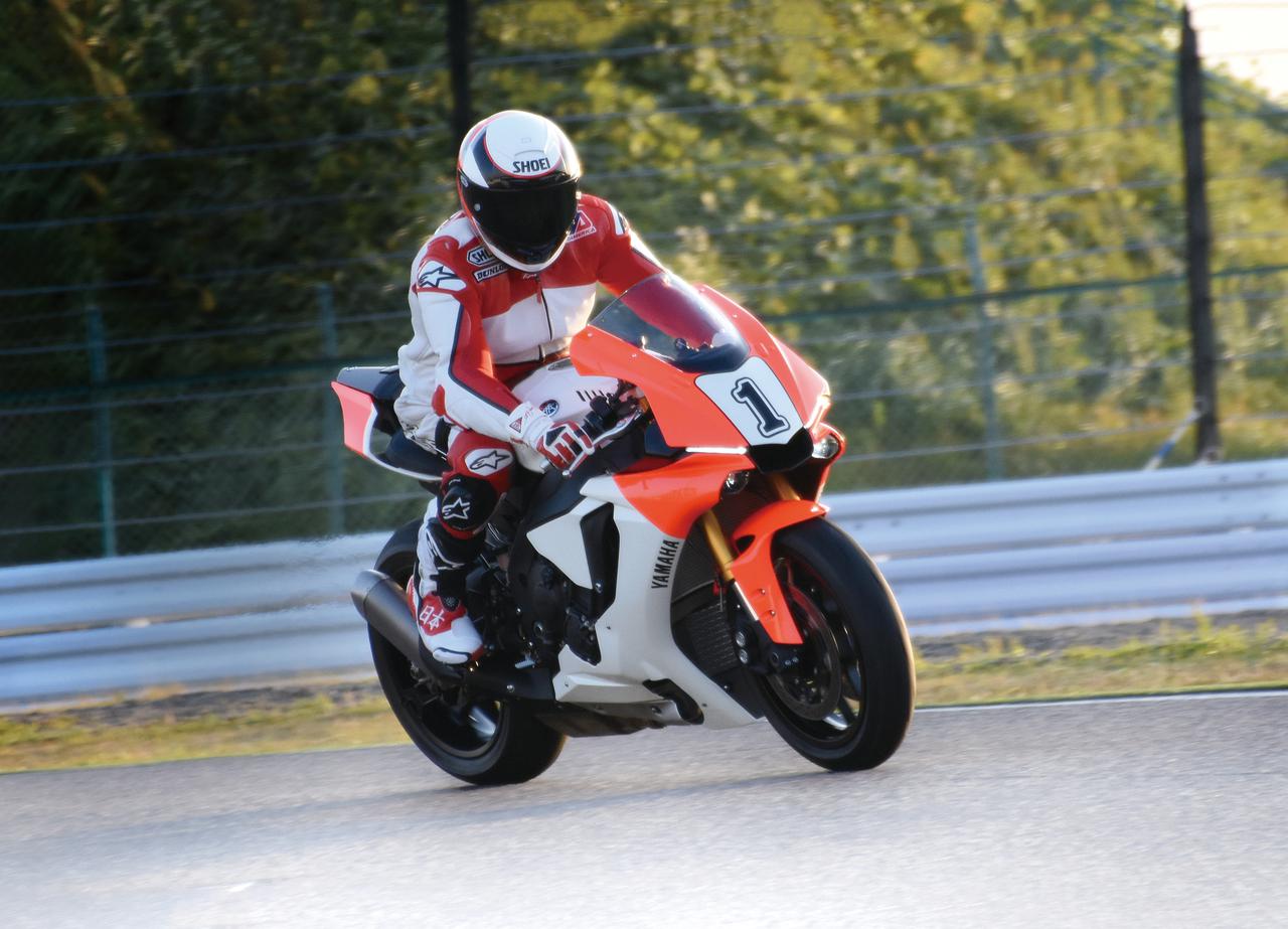 おかえりレイニー！ あの事故から26年、伝説のチャンピオン〈ウェイン