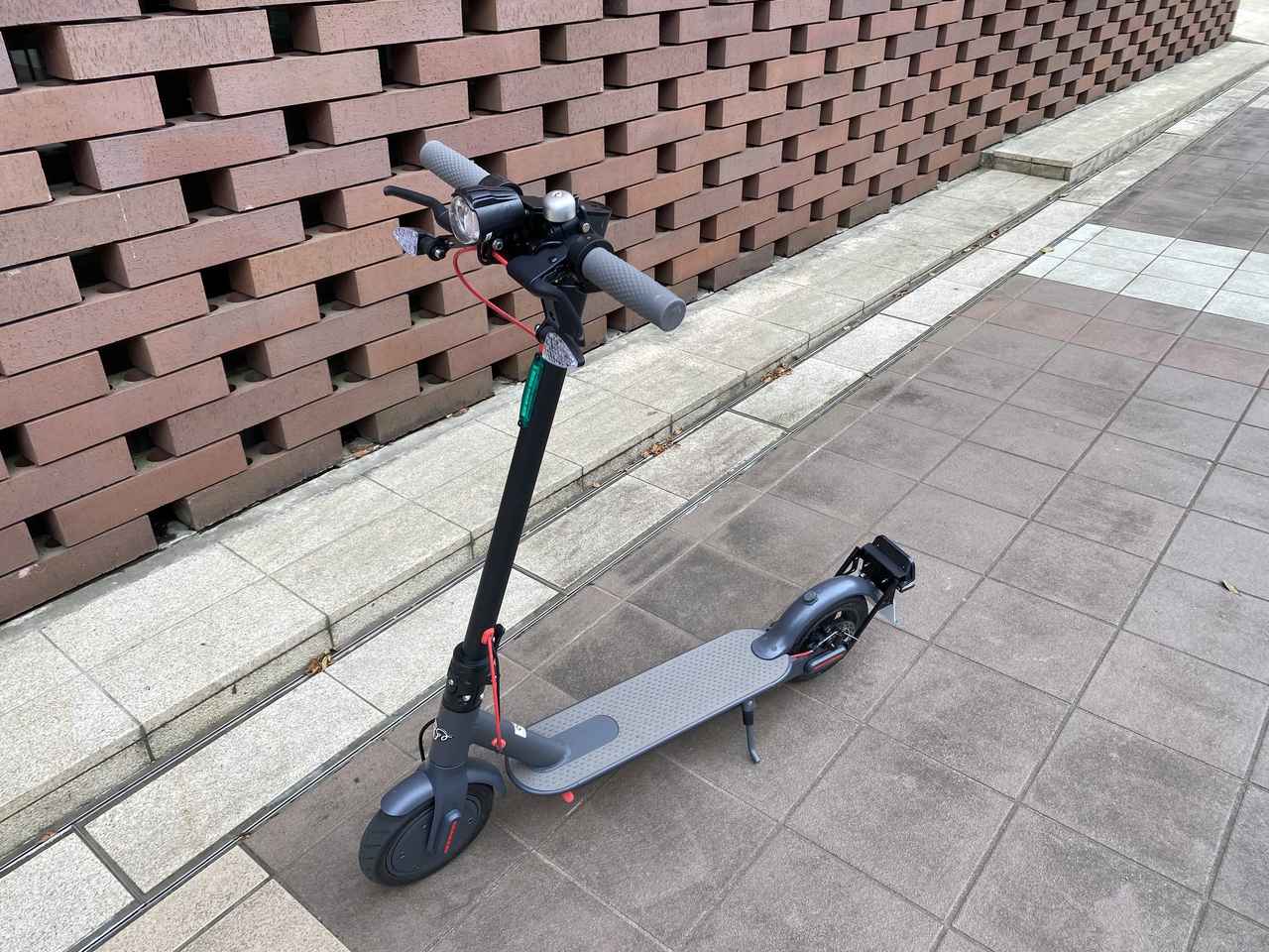 KINTONEによる国産電動キックボード、「Model One S」は価値ある逸品