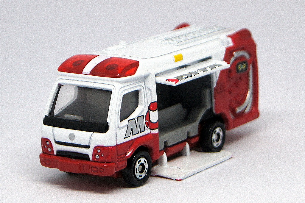 コラム】トミカで見る救急車の歴史（後編） | 消防・レスキューの専門