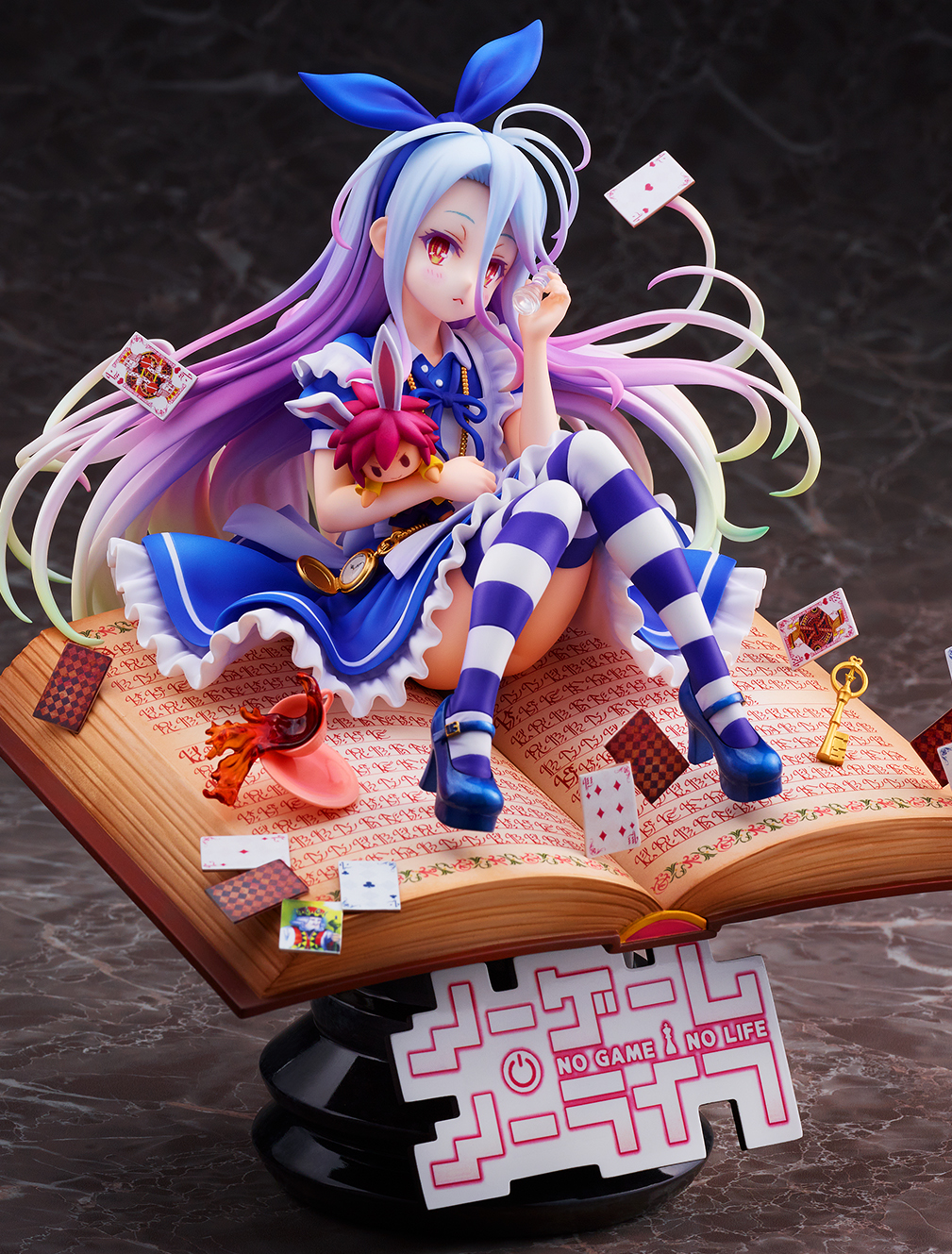 SHIBUYA SCRAMBLE FIGURE 白 -不思議の国の白 Ver.- 1/7スケールフィギュア