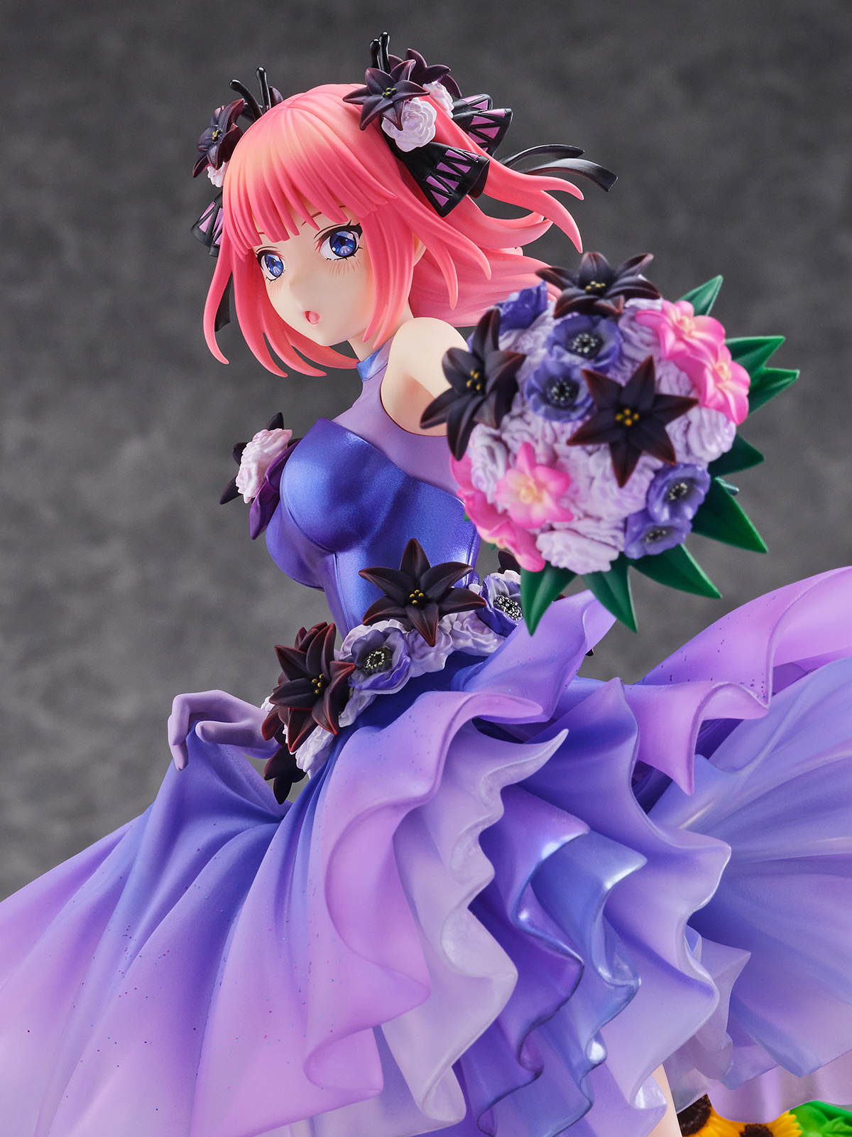 SHIBUYA SCRAMBLE FIGURE 中野 二乃 -Floral Dress Ver.- 1/7スケール