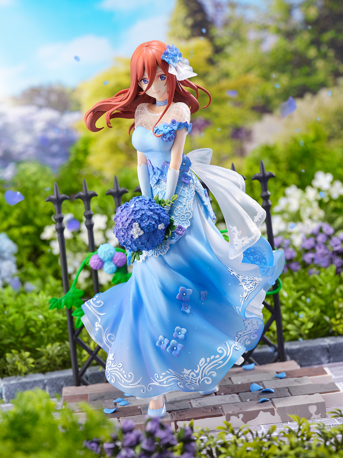 SHIBUYA SCRAMBLE FIGURE 中野 三玖 -Floral Dress Ver.- 1/7スケール