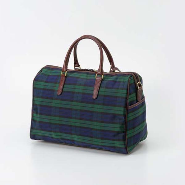 カチャトーレ チェック柄ナイロントラベルボストン 18L 1個