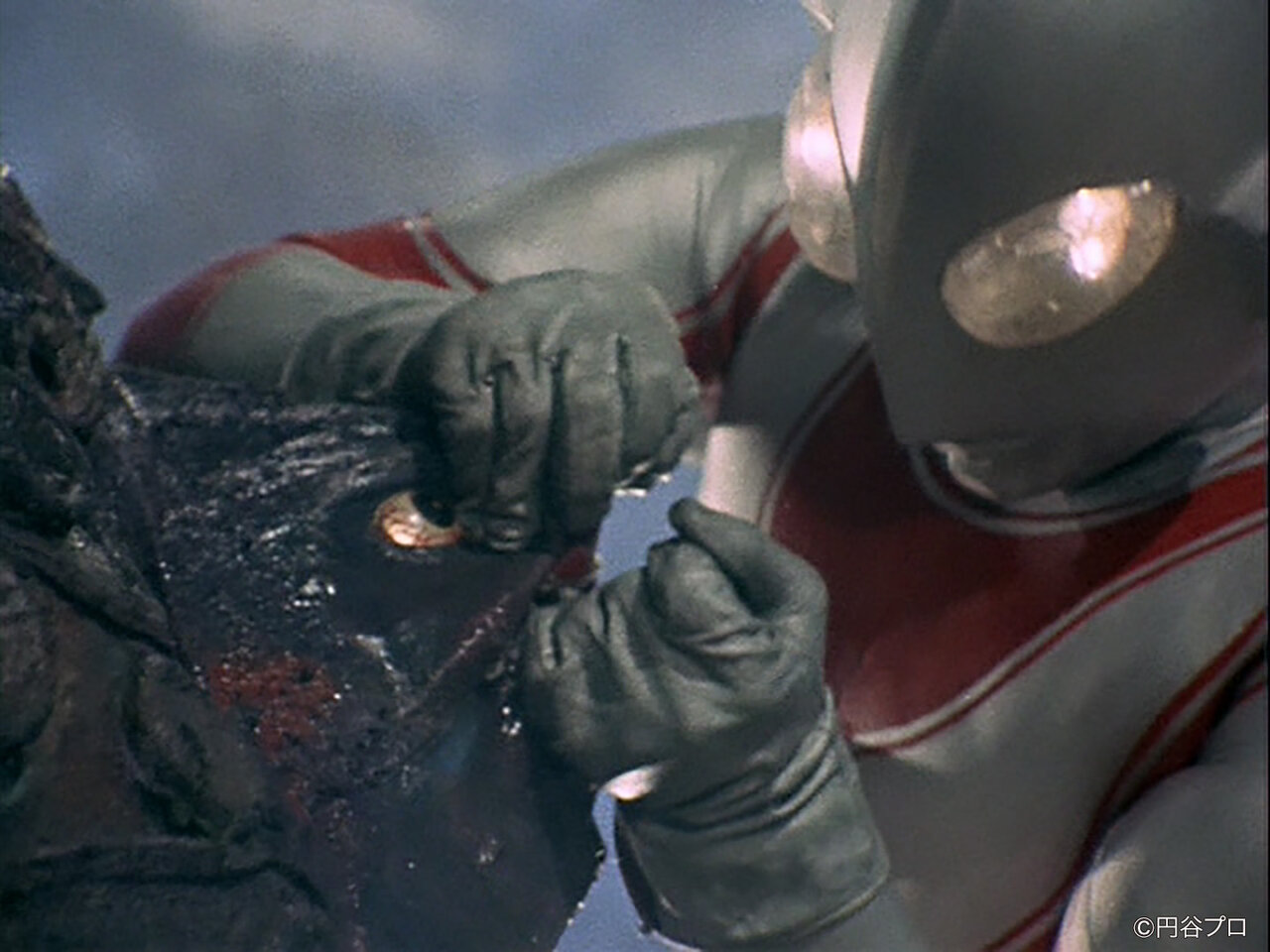 4月9日 帰ってきたウルトラマン＝郷の命を奪ったタッコングが襲来