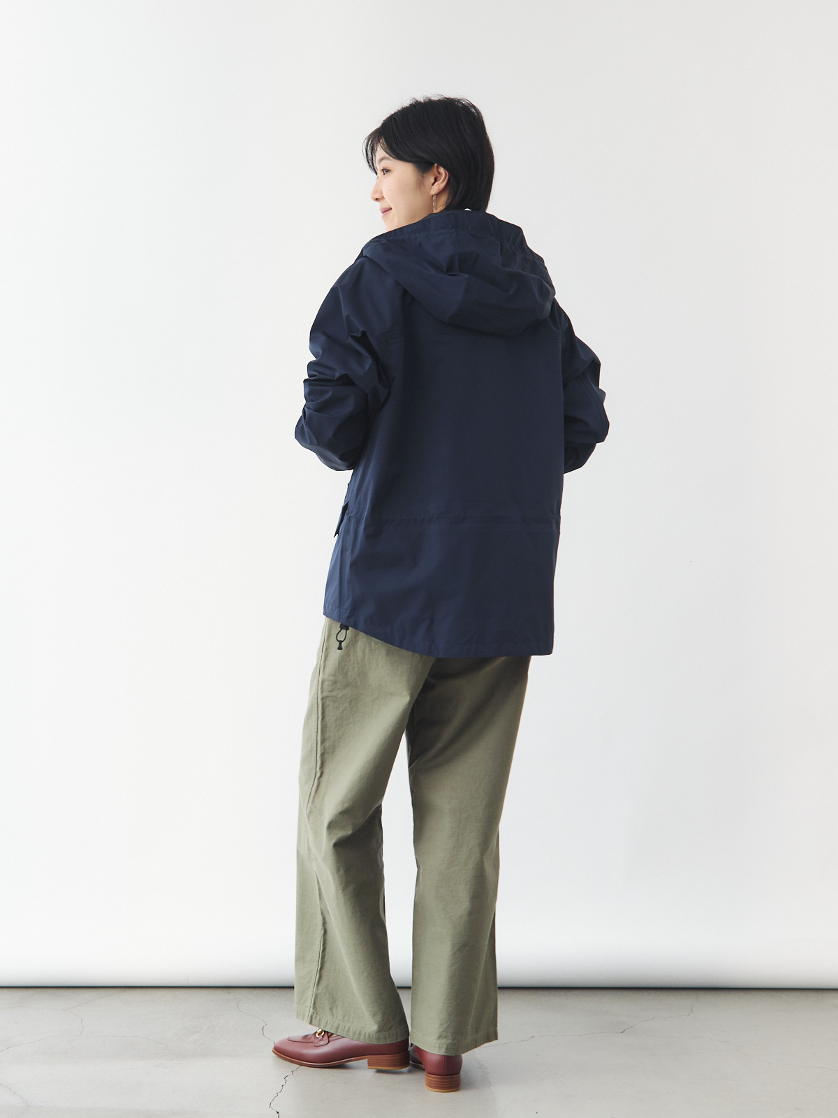 超高密度ナイロンのウォータープルーフマウンテンパーカー/ネイビー