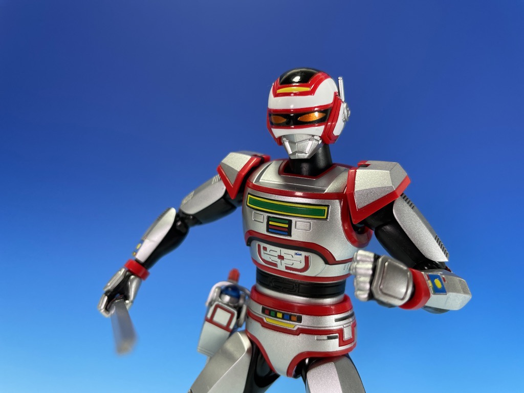 S.H.Figuartsのジャスピオンを超合金魂ダイレオンに備えて入手したので