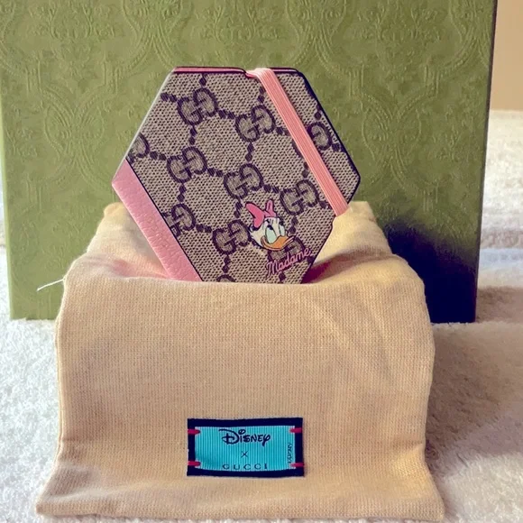 Gucci | Office | Gucci X Disney Daisy Duck Sticky Notes Nwt | Poshmark