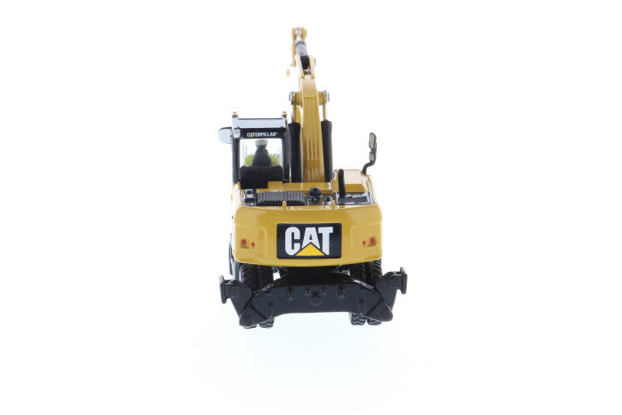 1:87 Cat® M318D Wheel Excavator — Diecast Masters America