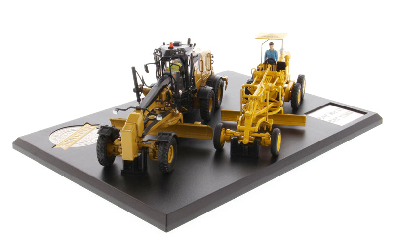 1:50 Cat® Diesel No. 12 & 12M3 Motor Grader — Diecast Masters America