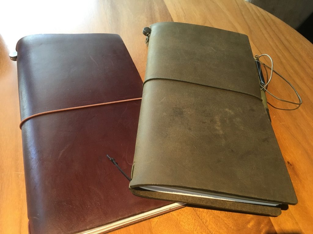 トラベラーズノート 2017年限定カラー【オリーブエディション】が登場