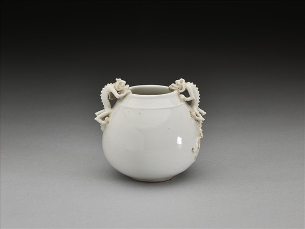 玉桃式筆洗- 故宮