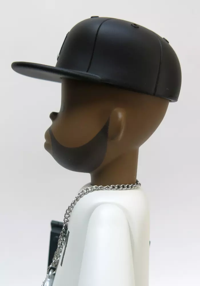 FIGURE BY PAY JAY / J DILLA x STUSSY オフィシャル・コラボ