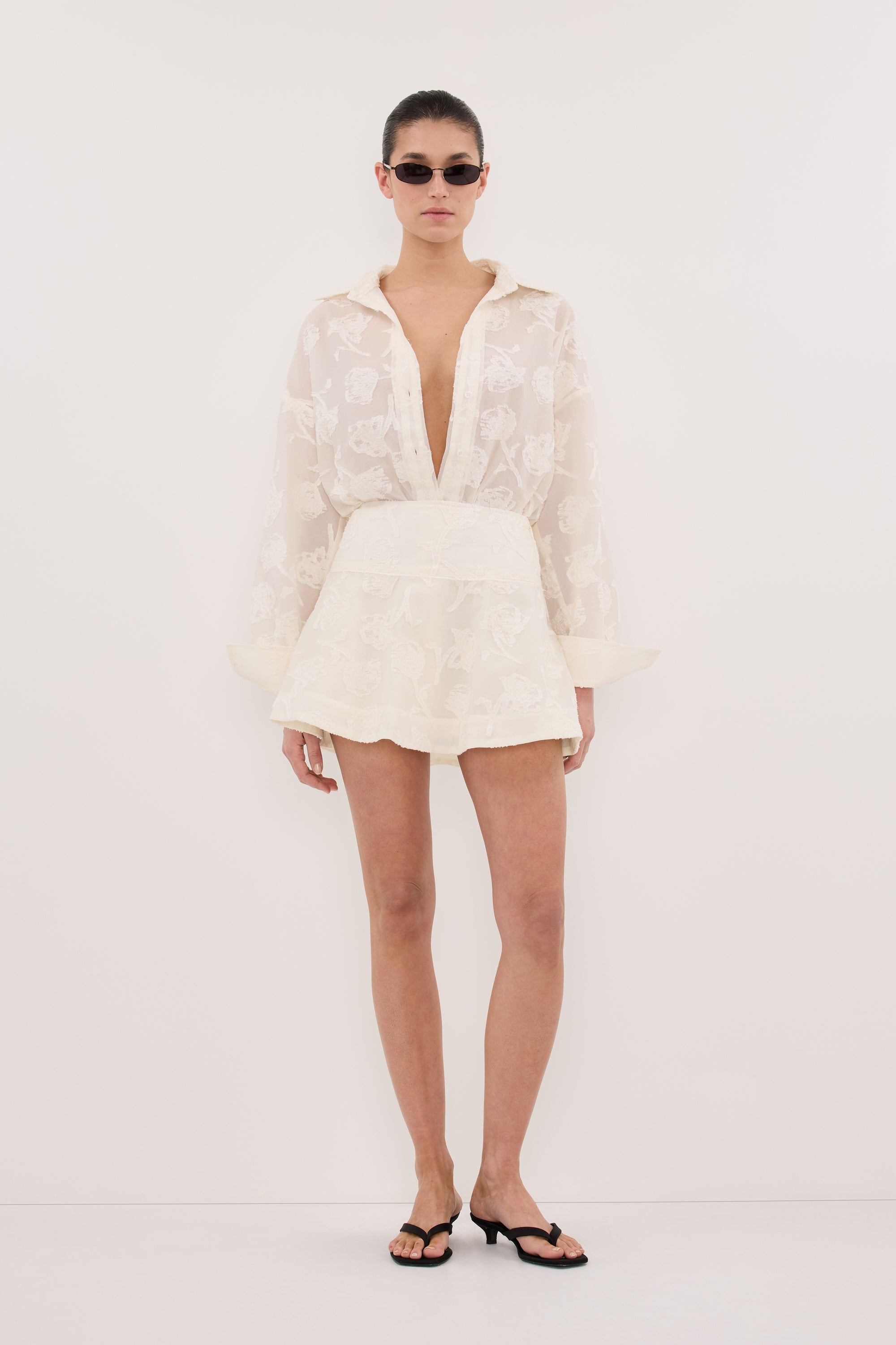 AZALEA OFF WHITE MINI SKIRT – DISSH