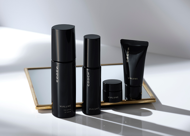 クリスマスコフレ2022】〝SUQQU〟の名品がたっぷり試せる3つの限定