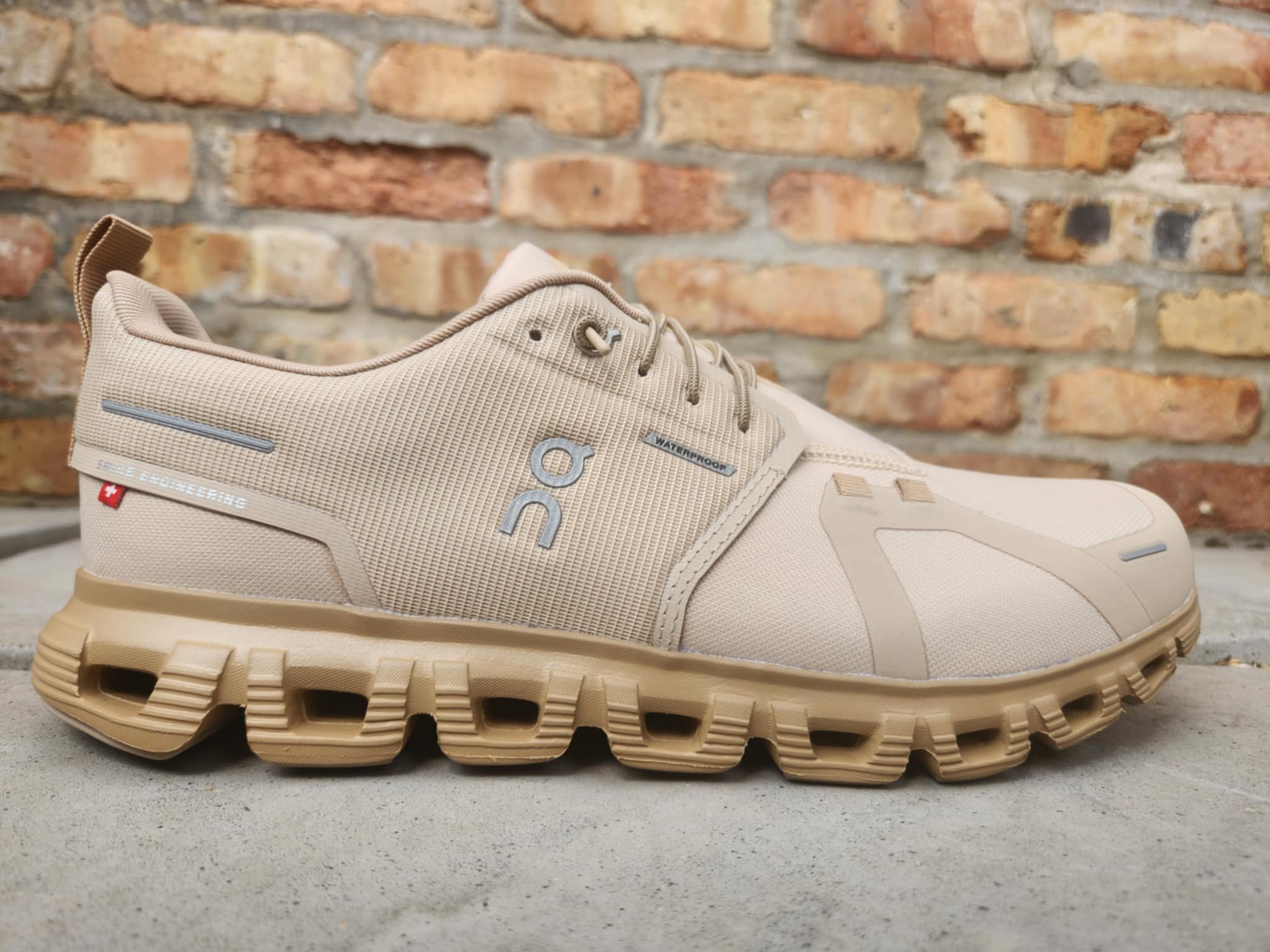 ON M Cloud 6 WP – Dnaplainfield