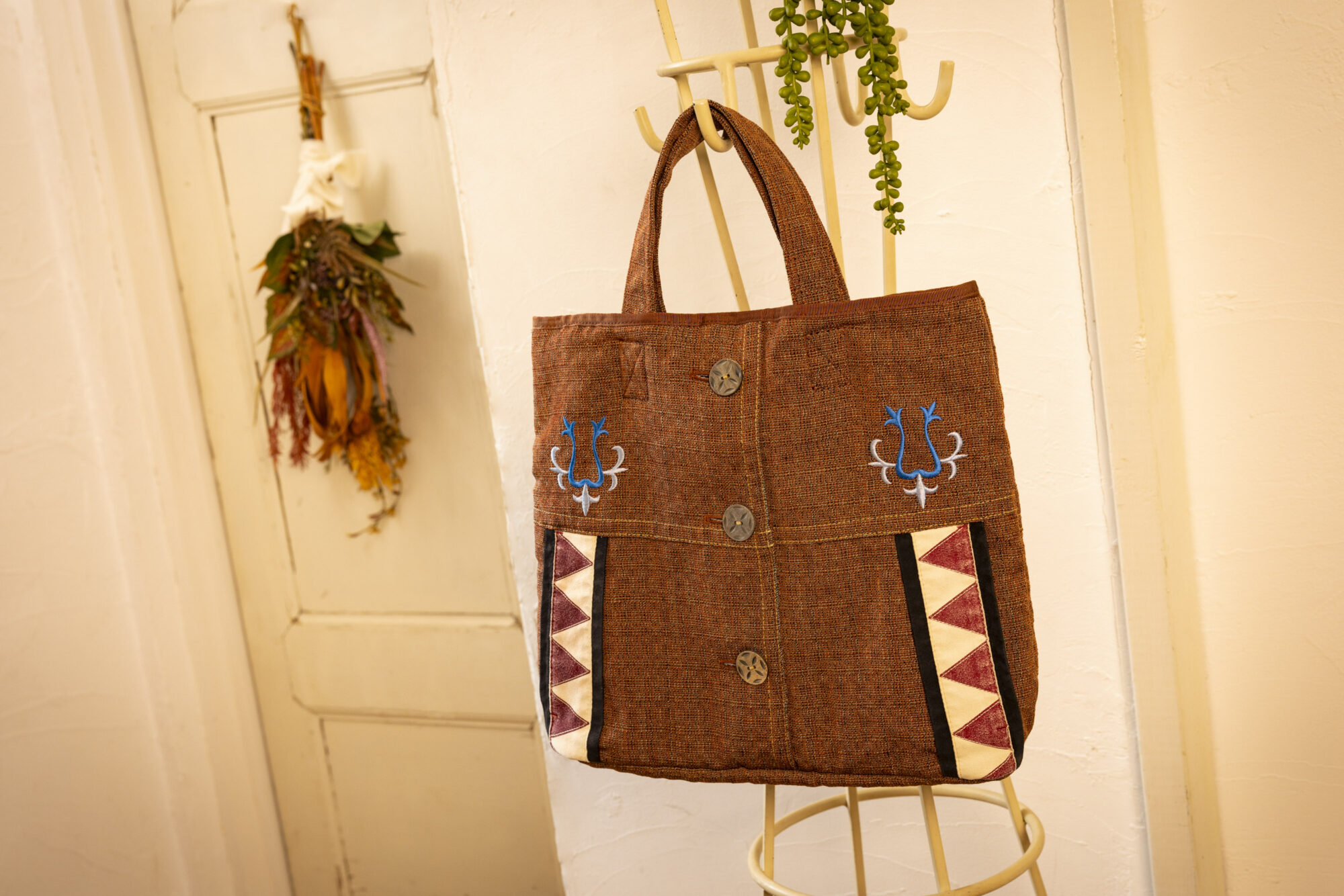 キャストコスチュームを活用した「サーキュレーティングスマイル」2025