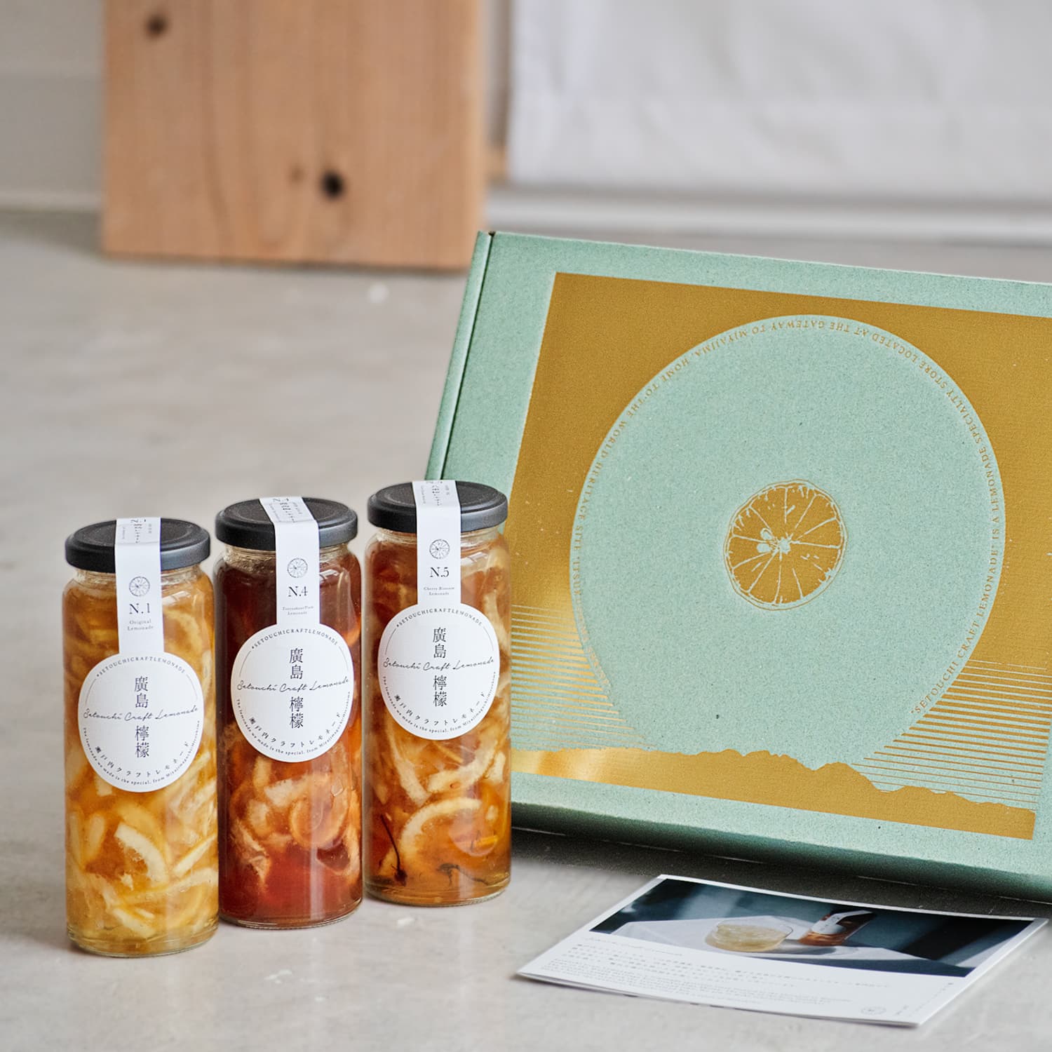 和菓子 天皇陛下献上御喜納菓 虎焼 15個: せとうちエリア│DISCOVER