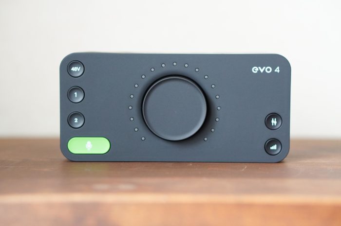 audient-EVO-4-7-700x465.jpg