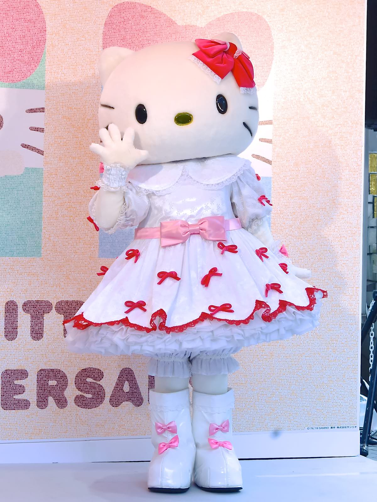 キティちゃん10,000体 配達出発式！ハローキティ45周年｢HELLO AGAIN