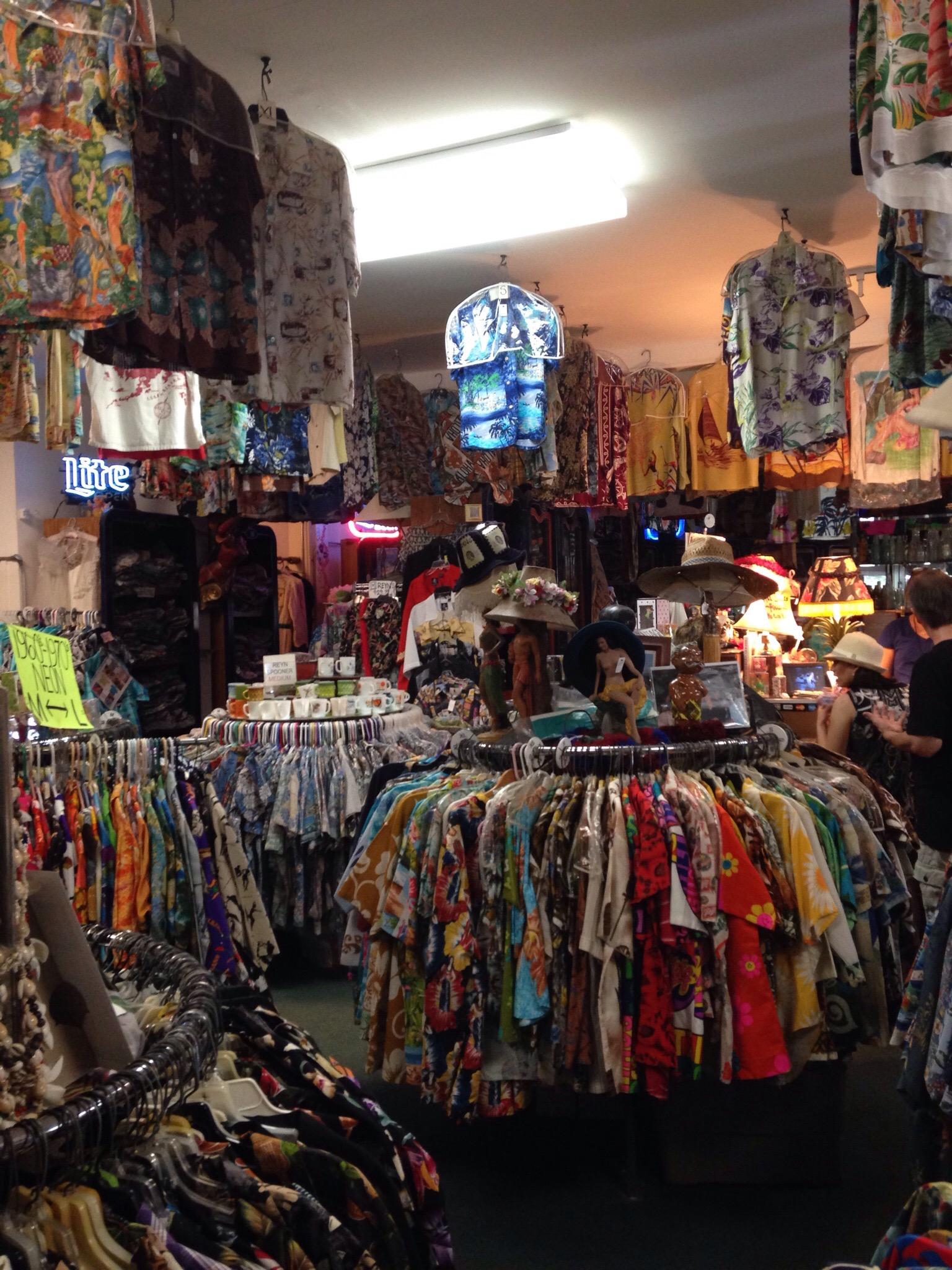 2026年 ベイリーズ アンティーク＆アロハ シャツ - 出発前に知っておく