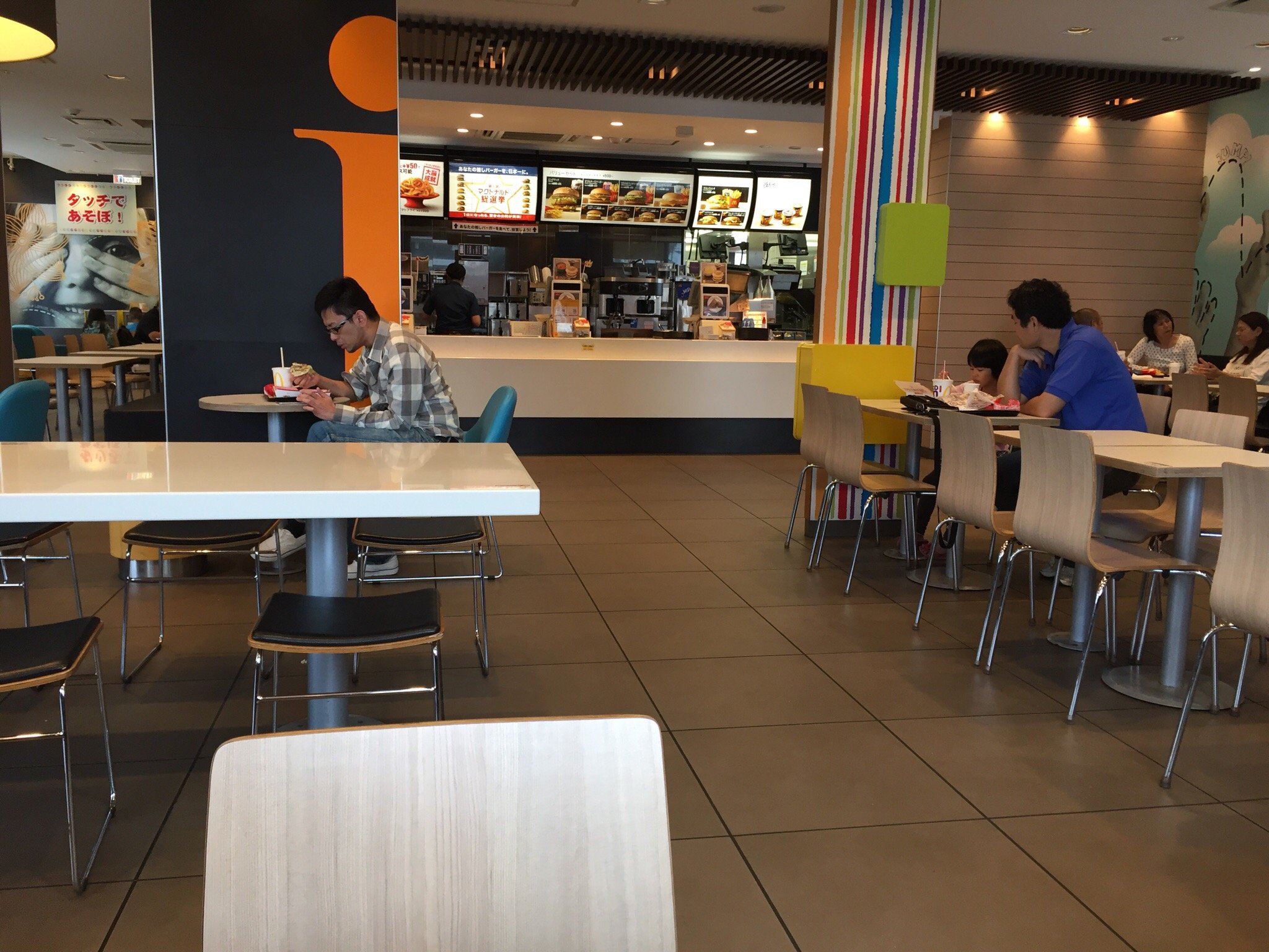 マクドナルド 58号桑江店 (北谷町) の口コミ18件 - トリップアドバイザー
