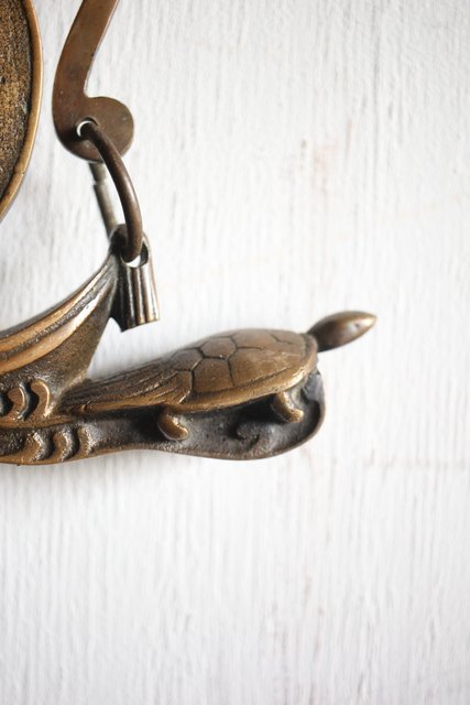 真鍮 宝船の自在鉤 M220｜骨董店 のびる 古美術 骨董 和風建具 蔵戸