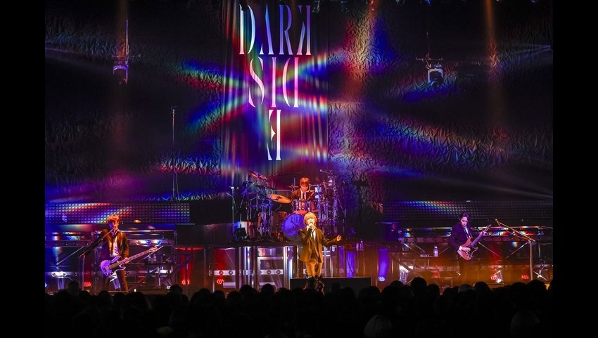 シドのダークサイドを表現したツアー＜SID TOUR 2025 ～Dark side