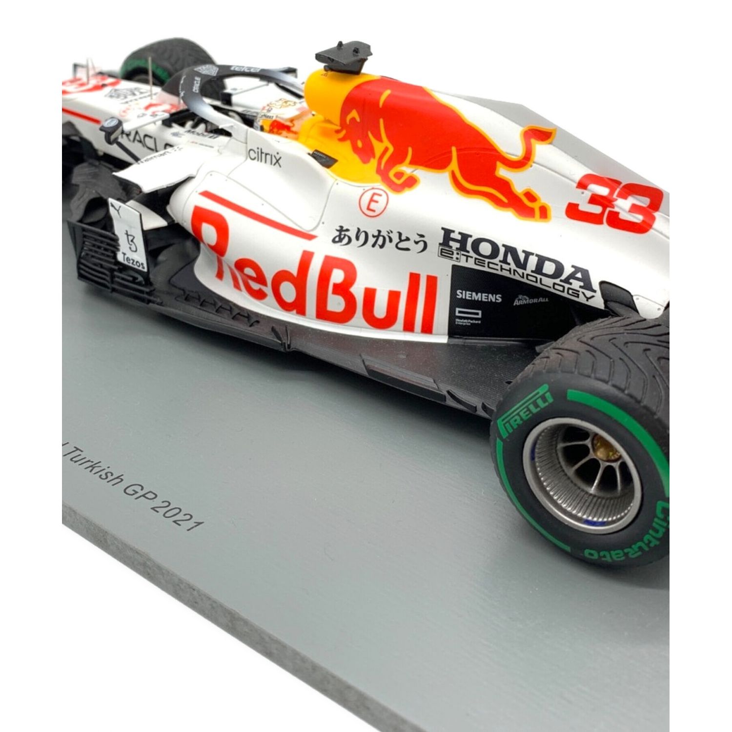 SPARK (スパーク) ミニカー 1/18 レッドブルレーシング ホンダ RB16B