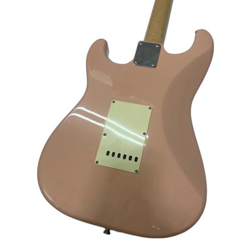 FENDER JAPAN (フェンダージャパン) エレキギター ピンク@ ストラト