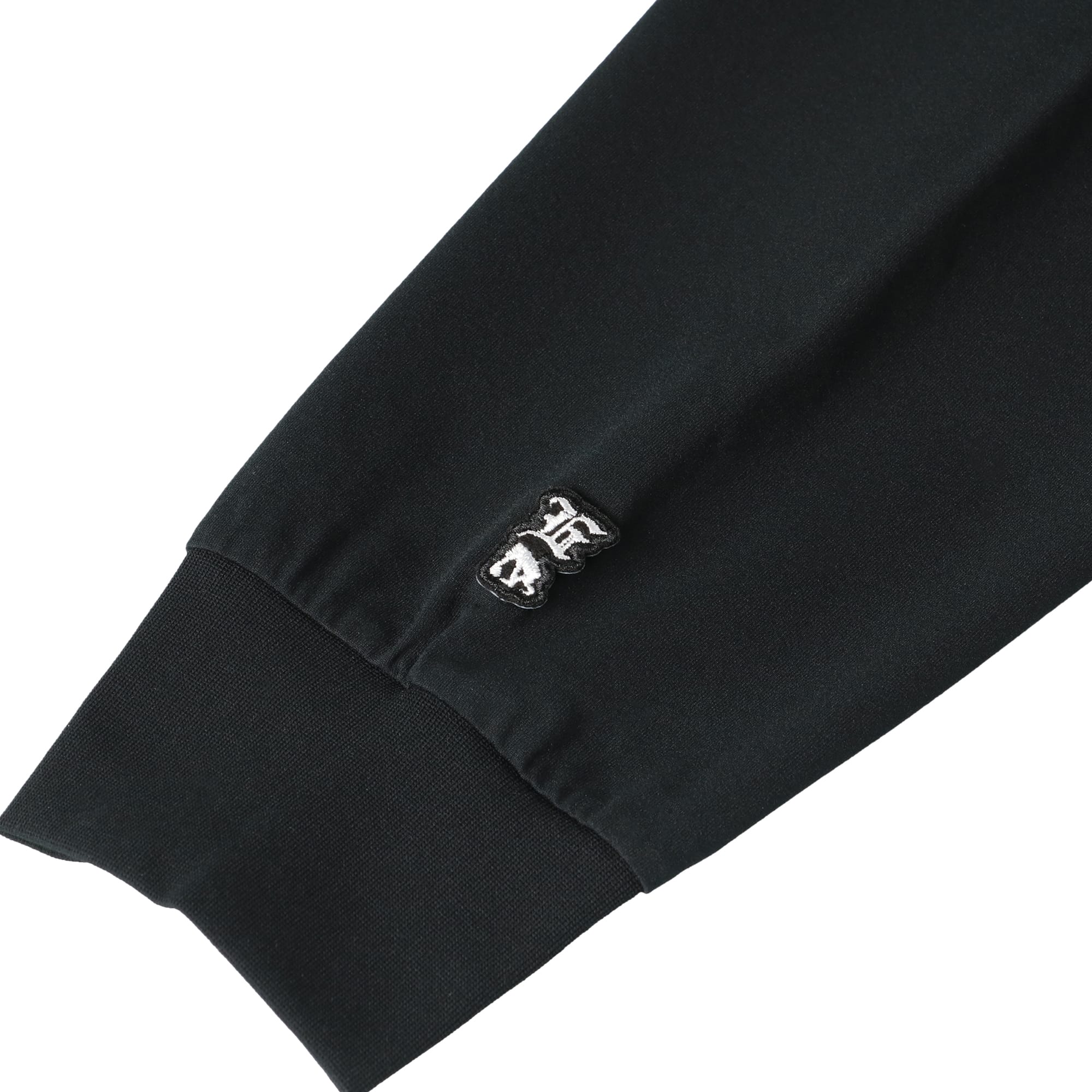 Eエンブレム オーバーサイズド ロングスリーブTシャツ(EZBH) – EGOZARU