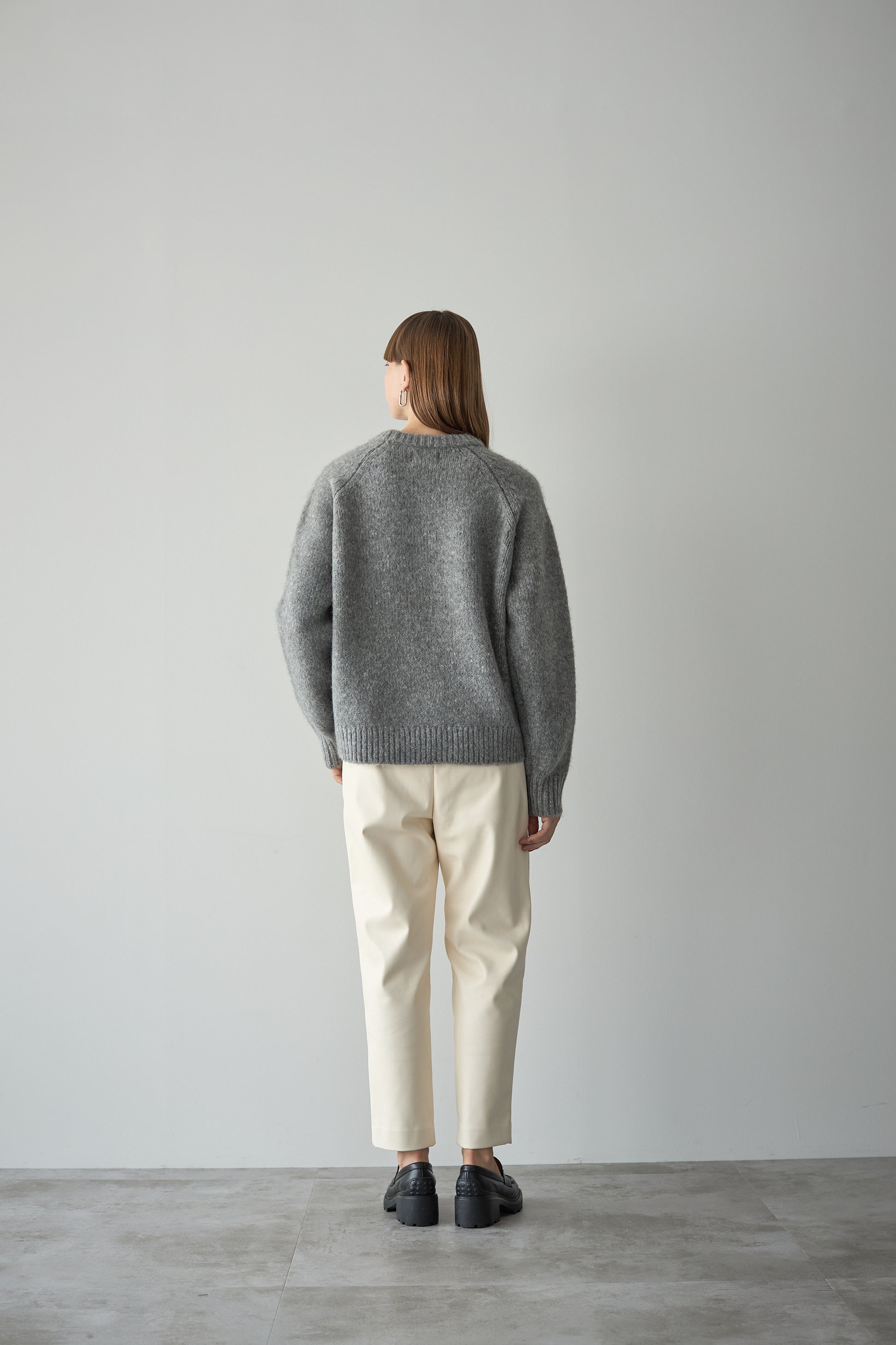 オーバーサイズニット【GRAY】 – ELLIE