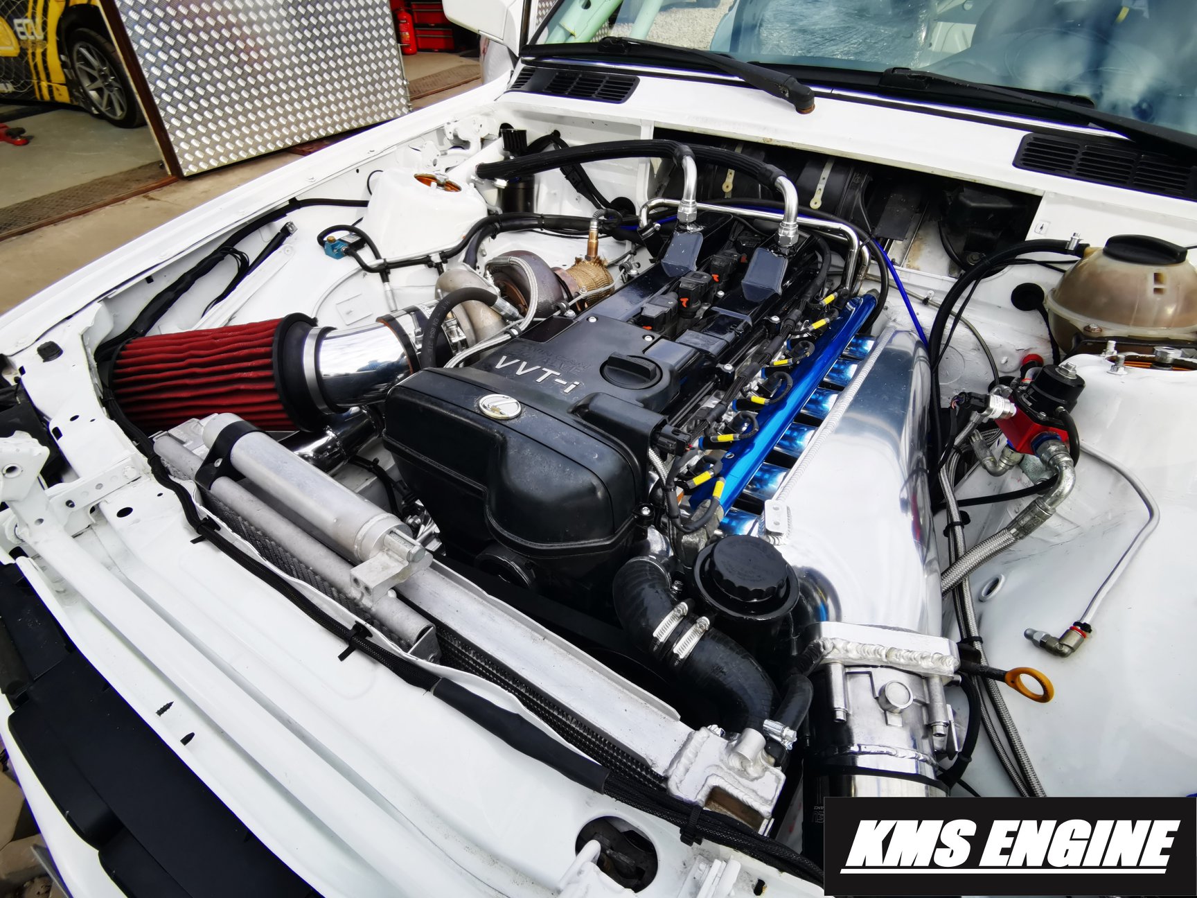 BMW E30 with a 722 hp Turbo 2JZ