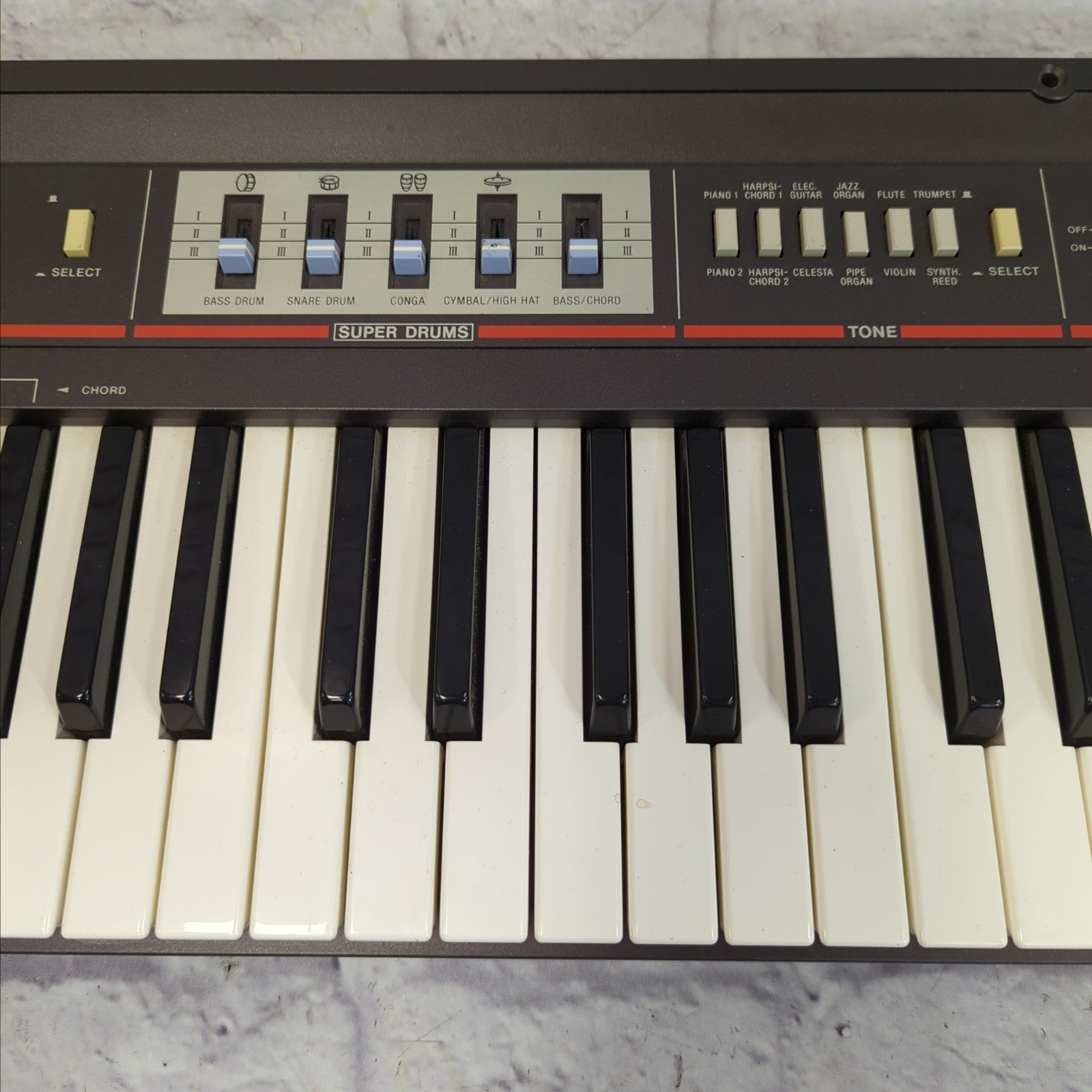 Casio Casiotone CT-320 Electronic Keyboard - Evolution Music