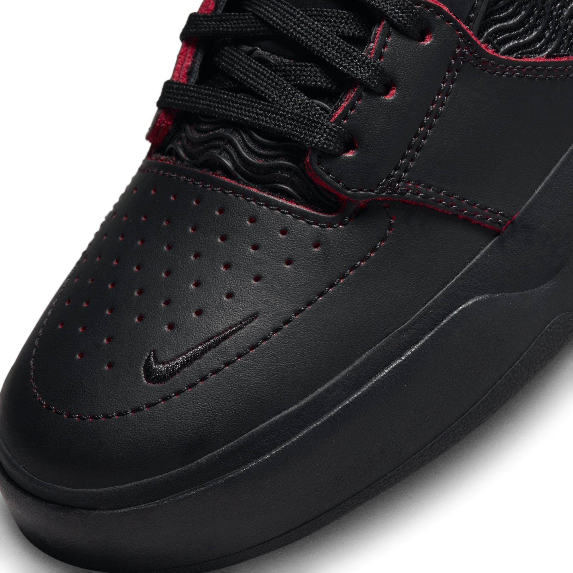 Nike SB Ishod Wair Premium Skateboard Shoe - Black/University Red-Blac