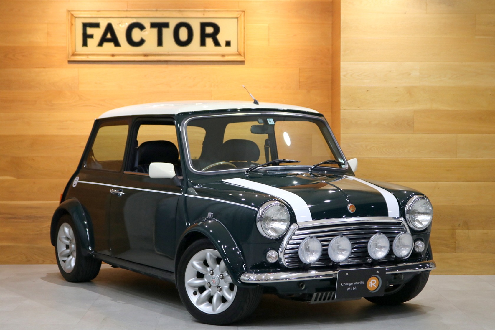 ミニ クーパー40thアニバーサリーLTD | ローバーミニ | MINI（ミニ）の