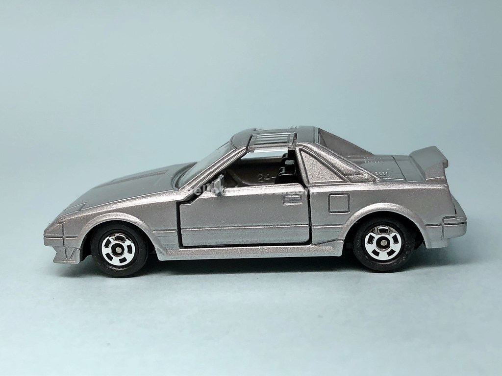 24-4 トヨタ MR2 AW11 | はるてんのトミカ