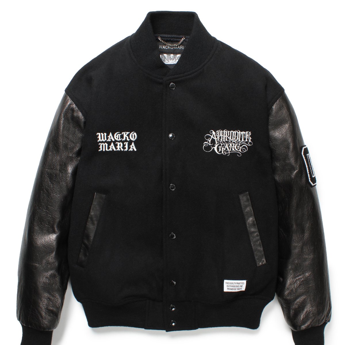 ワコマリアがヒップホップクルー舐達麻とコラボ、ナンバリングを施した