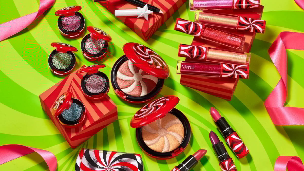 ホリデーコフレ2021】M・A・C：メイクでイリュージョン クリスマスの